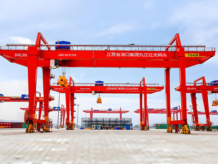 RMG gantry crane